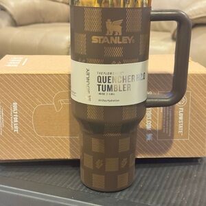 Stanley LV Quencher H2.0 Tumbler - Dark Brown